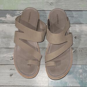 Merrell Women's Tan Sandals